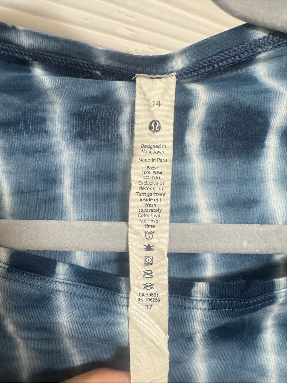Set of 3 lululemon Back In Action shirts - Picture 6 of 14